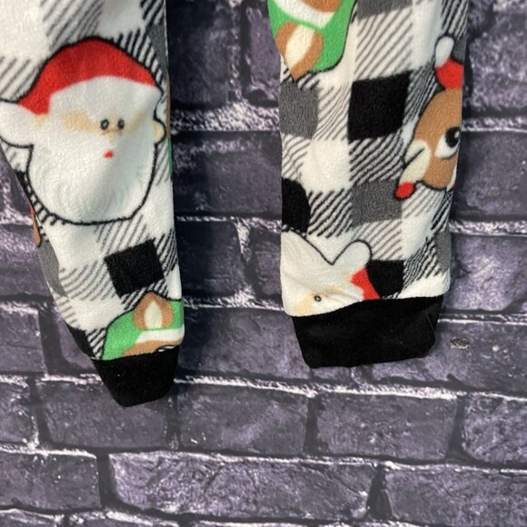 Rudolph Small 6/6x Reindeer Santa Pajamas & Fluffy Socks PJ Set Check Pattern - Picture 12 of 12